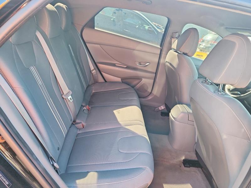 Продажа на аукционе авто 2023 Hyundai Elantra, vin: 5NPLS4AG8PH115887, номер лота: 49937386