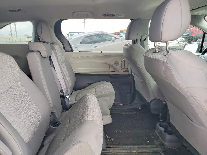 Auction sale of the 2021 Toyota Sienna, vin: 5TDKSKFC5MS016343, lot number: 49452386