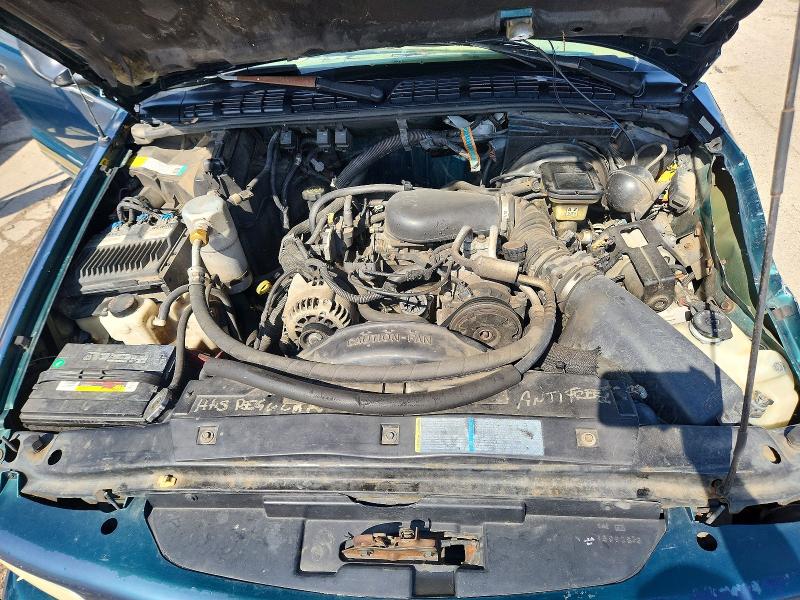 50317476 :رقم المزاد ، 1GKDT13W2V2563131 vin ، 1997 Gmc Jimmy مزاد بيع