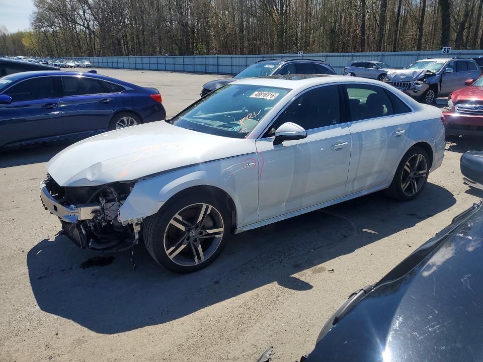 48816916 :رقم المزاد ، WAUFNBF43JA052037 vin ، 2018 Audi A4 مزاد بيع
