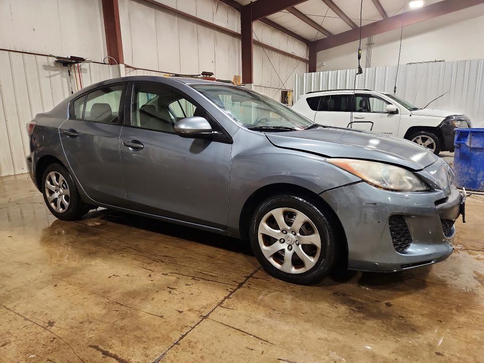 49441806 :رقم المزاد ، JM1BL1UP9D1806044 vin ، 2013 Mazda 3 مزاد بيع