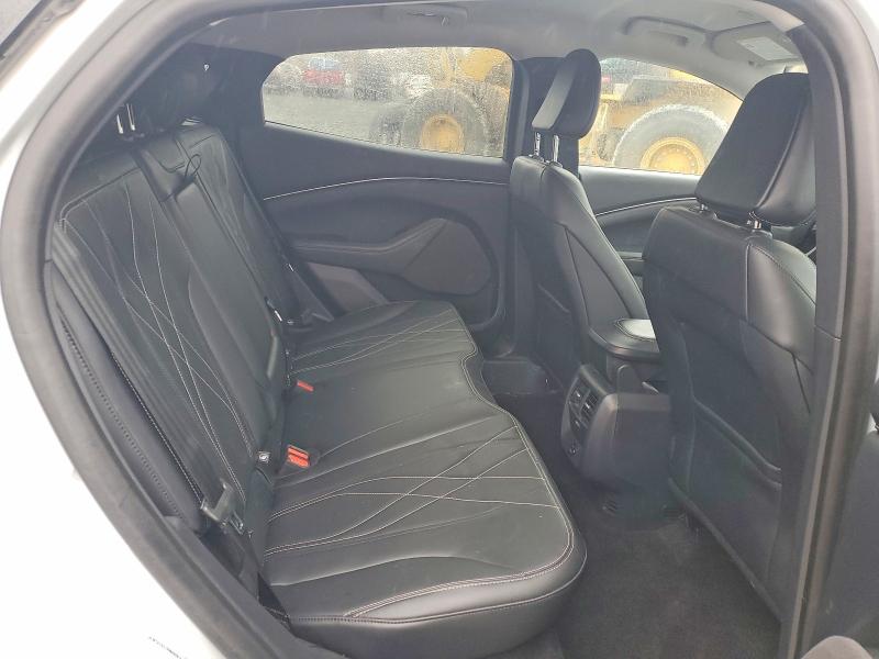 49570616 :رقم المزاد ، 3FMTK1S57PMA92815 vin ، 2023 Ford Mustang Mach-e مزاد بيع