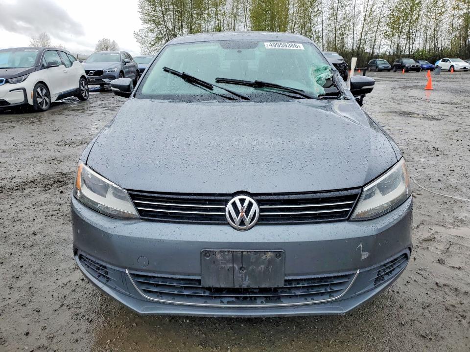2014 Volkswagen Jetta მანქანა იყიდება აუქციონზე, vin: 3VWD17AJXEM439786, აუქციონის ნომერი: 49959386