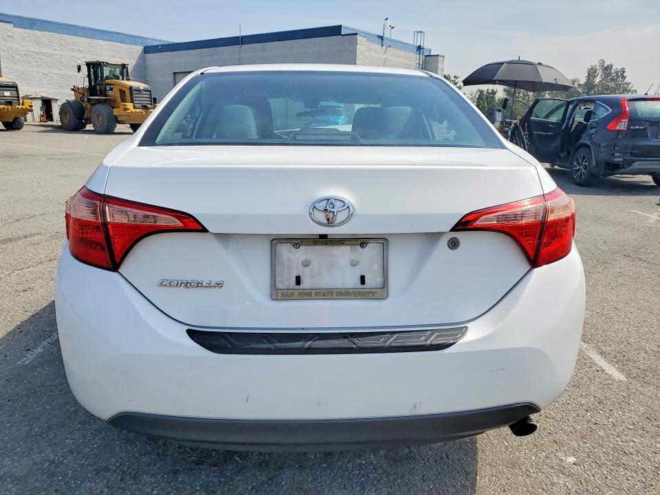 Продажа на аукционе авто 2017 Toyota Corolla, vin: 5YFBURHE3HP669530, номер лота: 49038356