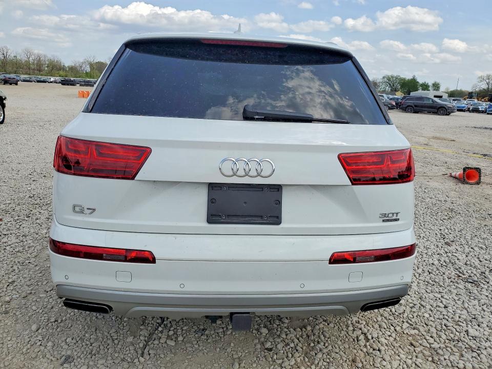 Продаж на аукціоні авто 2018 Audi Q7, vin: WA1VAAF73JD049064, номер лоту: 47084166