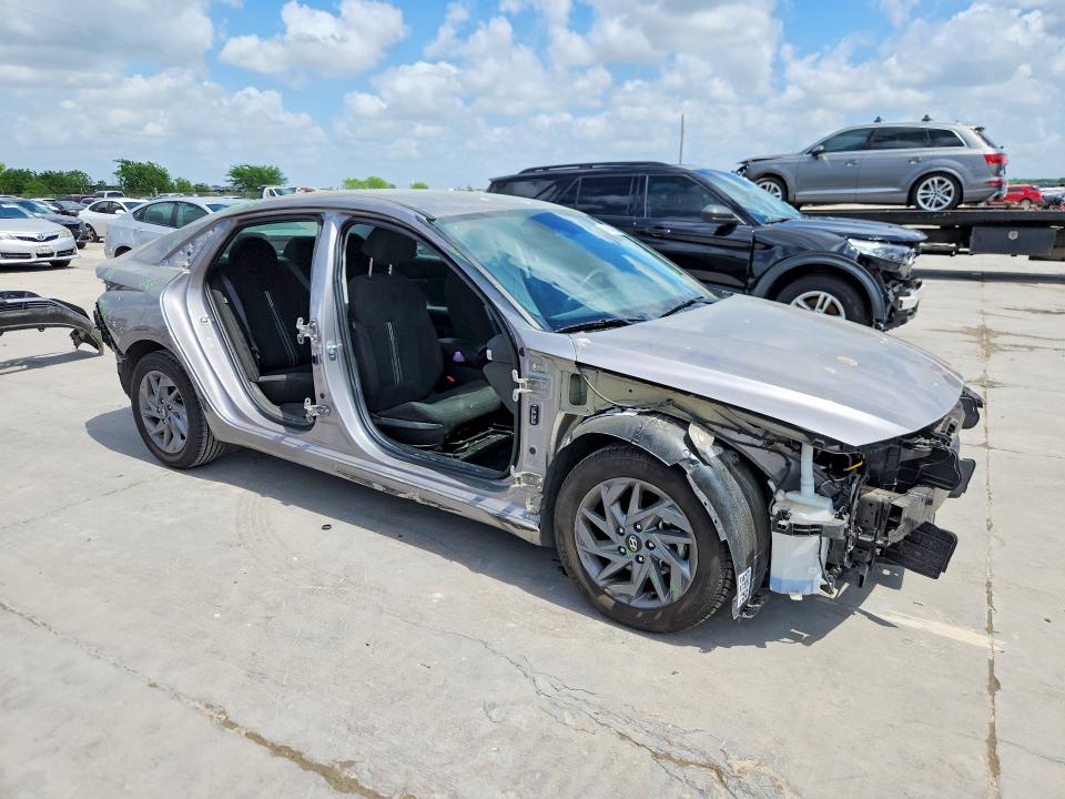 48349086 :رقم المزاد ، KMHLM4DG2RU775224 vin ، 2024 Hyundai Elantra مزاد بيع