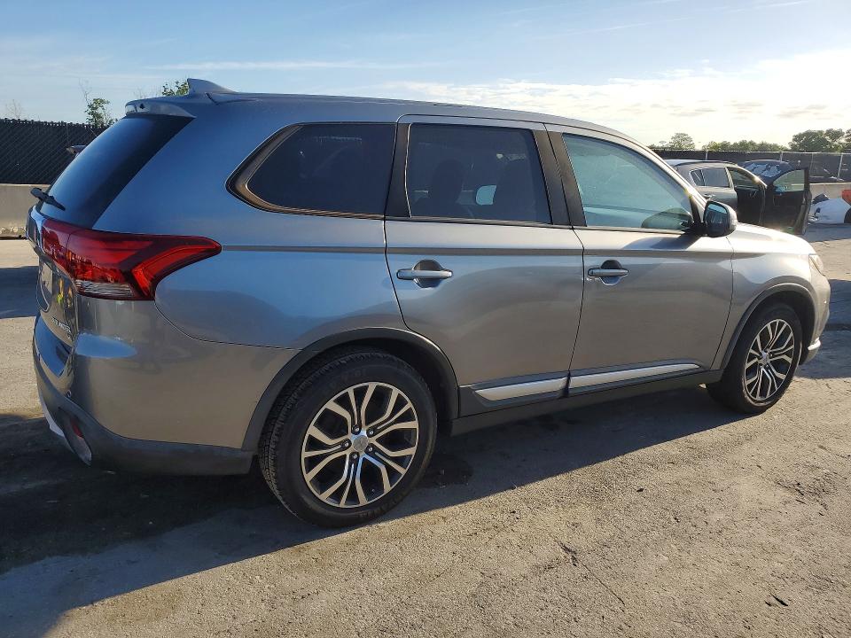 Продаж на аукціоні авто 2017 Mitsubishi Outlander, vin: JA4AD3A32HZ052301, номер лоту: 49477306