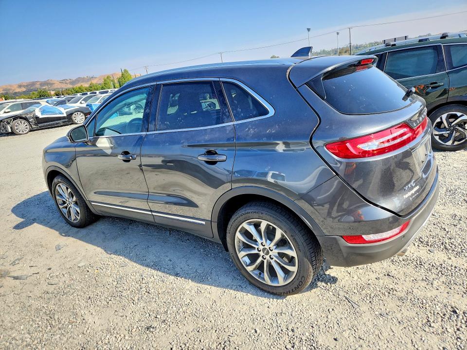51565766 :رقم المزاد ، 5LMCJ2C94KUL31863 vin ، 2019 Lincoln Mkc مزاد بيع