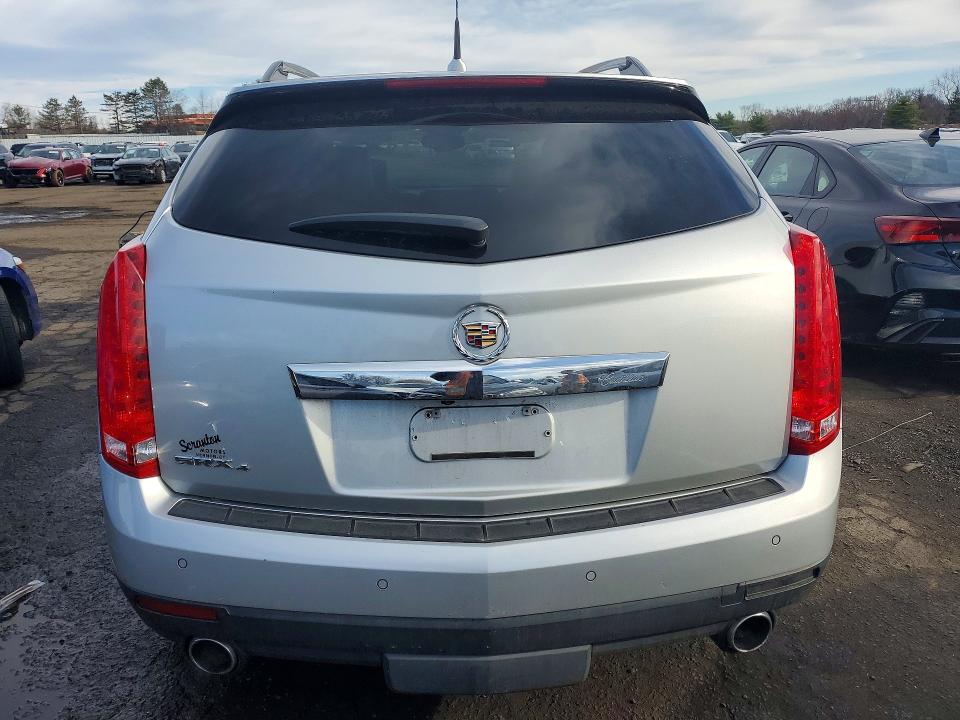 47444236 :رقم المزاد ، 3GYFNFEYXBS674000 vin ، 2011 Cadillac Srx مزاد بيع