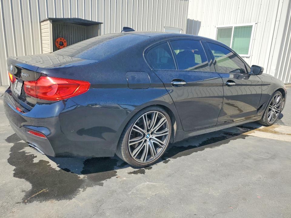Aukcja sprzedaży 2018 Bmw 540, vin: WBAJE5C57JG918098, numer aukcji: 51806336