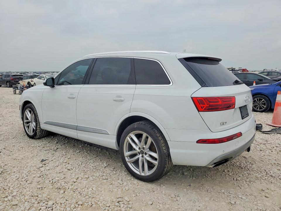Продажа на аукционе авто 2018 Audi Q7, vin: WA1VAAF78JD004122, номер лота: 50988276