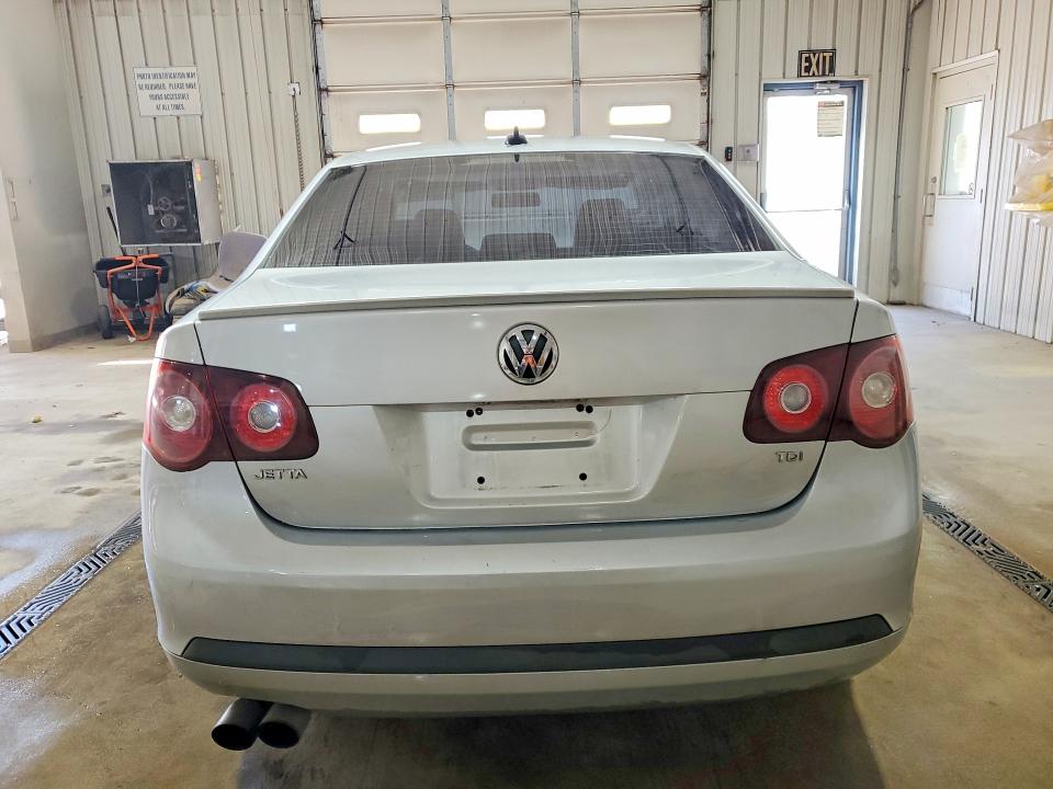 Продажа на аукционе авто 2010 Volkswagen Jetta, vin: 3VWAL7AJ3AM016099, номер лота: 50881786