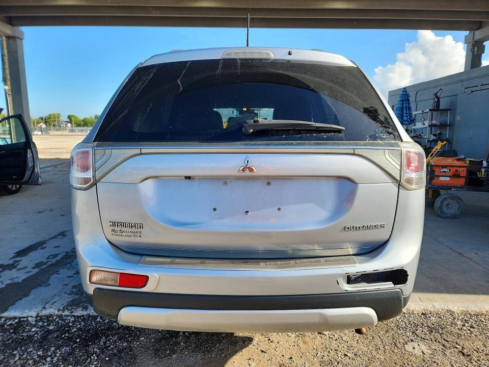 Продаж на аукціоні авто 2015 Mitsubishi Outlander, vin: JA4AZ3A32FZ010726, номер лоту: 48941116