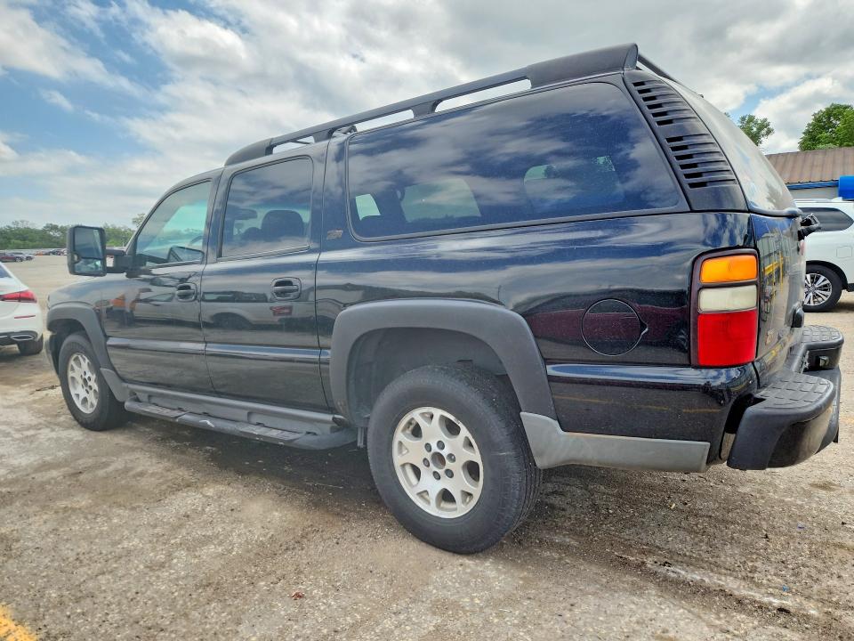 2003 Chevrolet Suburban მანქანა იყიდება აუქციონზე, vin: 3GNFK16Z23G289826, აუქციონის ნომერი: 51716636