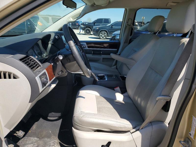2010 Chrysler Town & Country მანქანა იყიდება აუქციონზე, vin: 2A4RR8DX9AR321538, აუქციონის ნომერი: 50286236