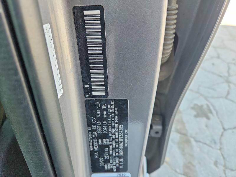 2023 Kia Forte მანქანა იყიდება აუქციონზე, vin: 3KPF44AC1PE557385, აუქციონის ნომერი: 49308526