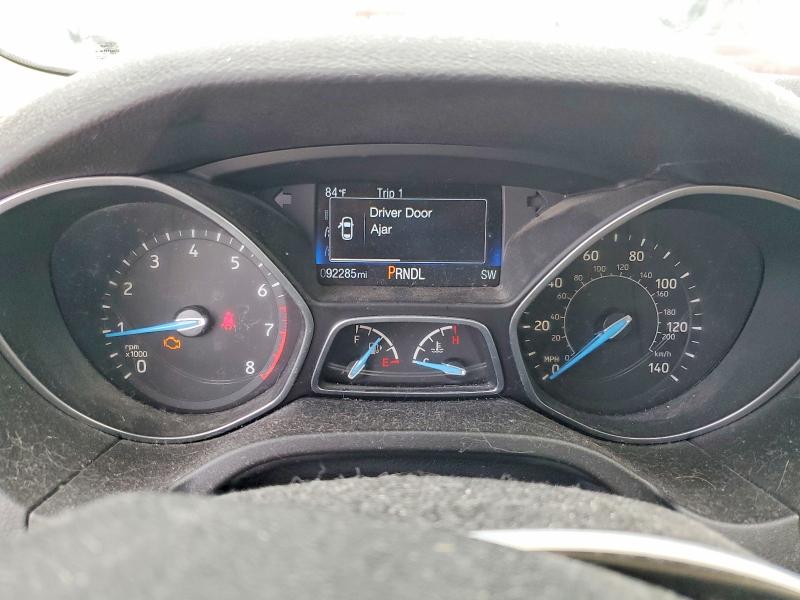 50181986 :رقم المزاد ، 1FADP3F2XGL379417 vin ، 2016 Ford Focus مزاد بيع
