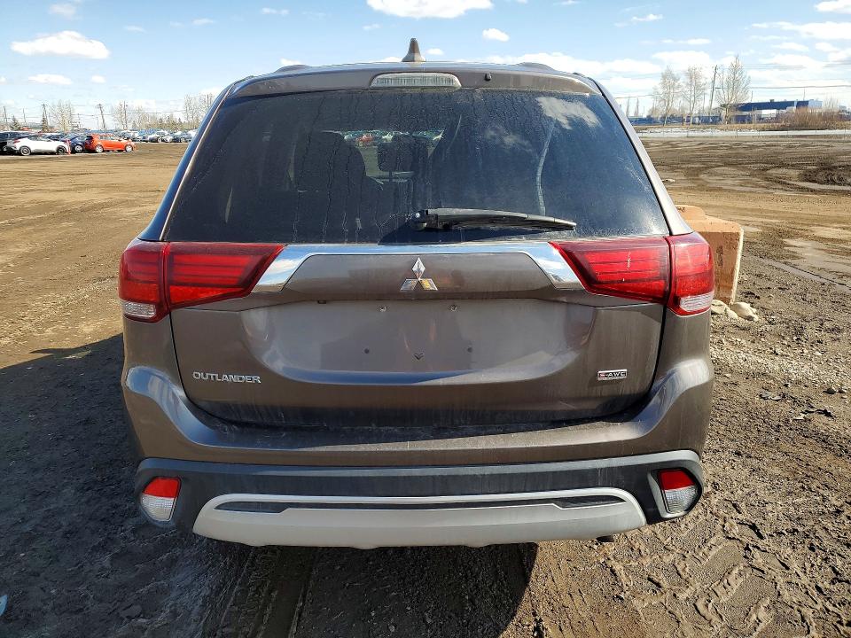 49480856 :رقم المزاد ، JA4AZ2A37LZ603486 vin ، 2020 Mitsubishi Outlander مزاد بيع