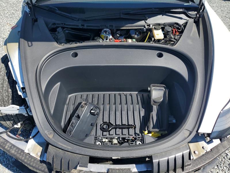 48926506 :رقم المزاد ، 5YJ3E1EA2PF696748 vin ، 2023 Tesla Model 3 مزاد بيع