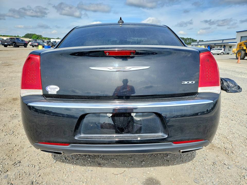 49486626 :رقم المزاد ، 2C3CCAEG2JH191681 vin ، 2018 Chrysler 300 مزاد بيع