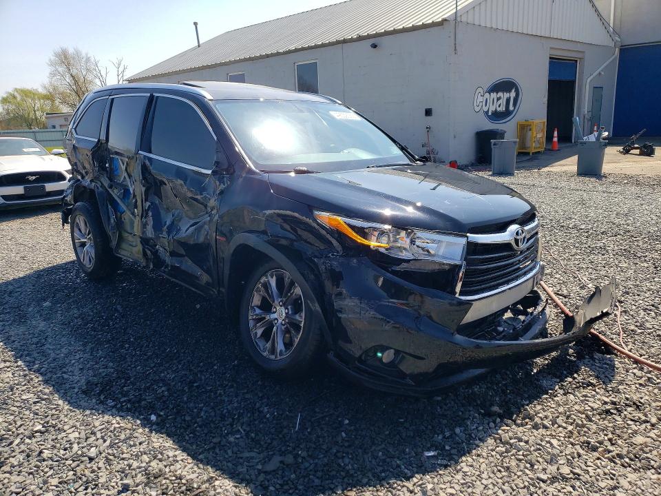 Продаж на аукціоні авто 2015 Toyota Highlander, vin: 5TDJKRFHXFS124167, номер лоту: 49539356