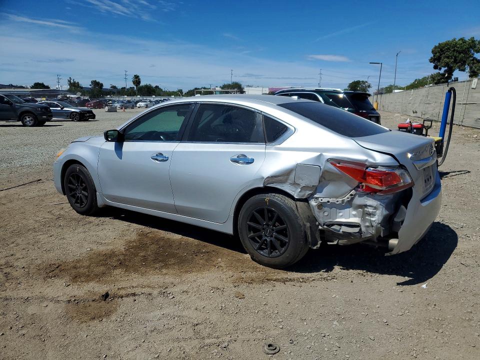 2015 Nissan Altima მანქანა იყიდება აუქციონზე, vin: 1N4AL3AP2FC101854, აუქციონის ნომერი: 48538116