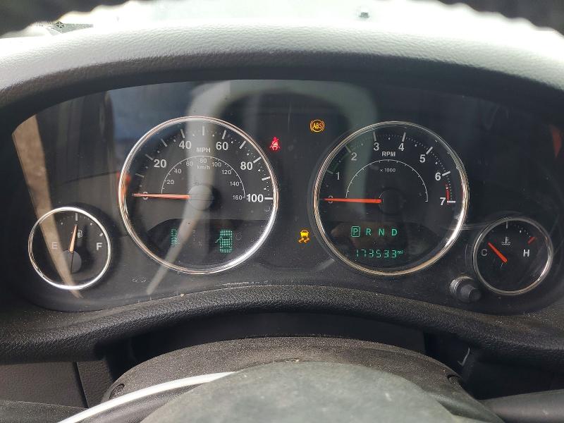 2018 Jeep Wrangler Unlimited მანქანა იყიდება აუქციონზე, vin: 1C4BJWDG3JL847630, აუქციონის ნომერი: 51777736