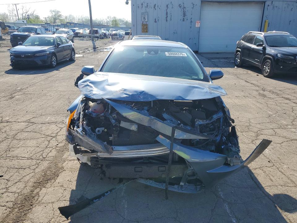 Auction sale of the 2022 Toyota Corolla, vin: 5YFEPMAE3NP352604, lot number: 50668376