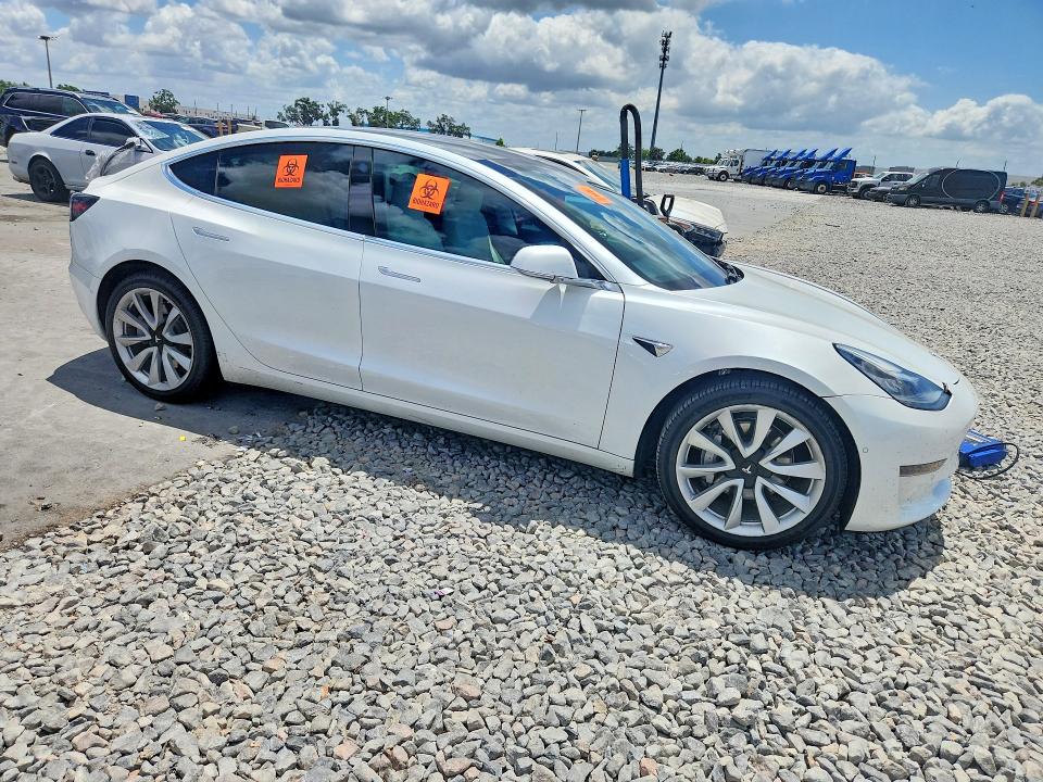 Продаж на аукціоні авто 2020 Tesla Model 3, vin: 5YJ3E1EA4LF717674, номер лоту: 51677286
