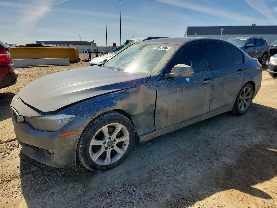 51466446 :رقم المزاد ، WBA3B3C57DF537528 vin ، 2013 Bmw 328 مزاد بيع