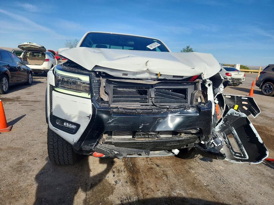 2025 Nissan Frontier მანქანა იყიდება აუქციონზე, vin: 1N6ED1EK5SN625426, აუქციონის ნომერი: 48155756