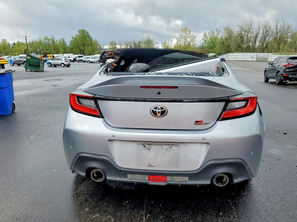49823946 :رقم المزاد ، JF1ZNBE10R8753649 vin ، 2024 Toyota Gr 86 مزاد بيع