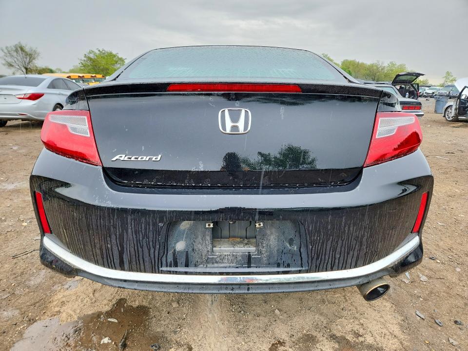 47656336 :رقم المزاد ، 1HGCT1B34HA001757 vin ، 2017 Honda Accord مزاد بيع