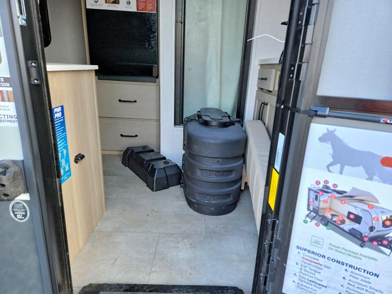 Продаж на аукціоні авто 2025 Rockwood Travel Trl, vin: 5ZT2RSDC9S3037370, номер лоту: 50931646