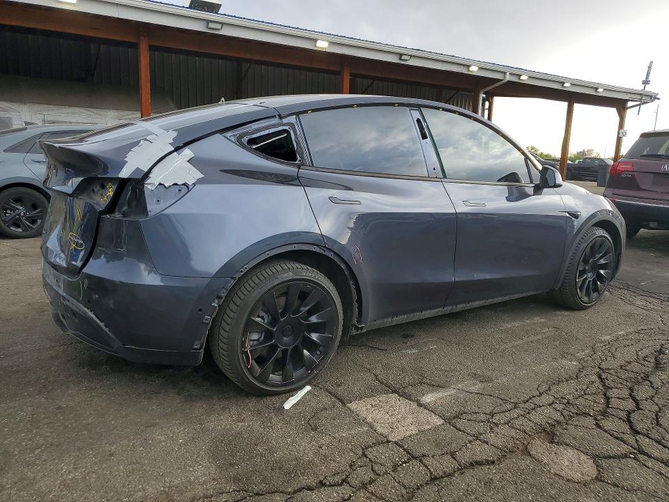 Продаж на аукціоні авто 2022 Tesla Model Y, vin: 7SAYGAEE4NF400132, номер лоту: 49271386