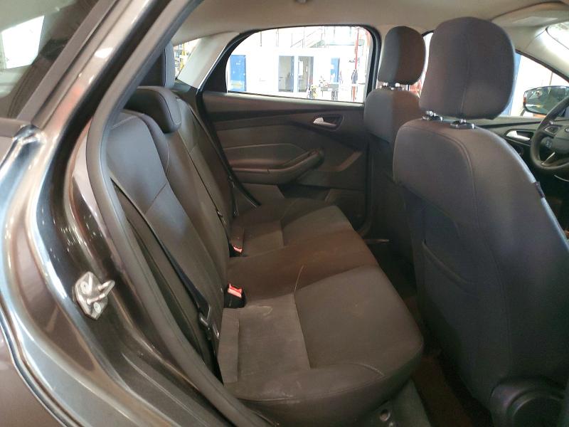 48712376 :رقم المزاد ، 1FADP3F27FL243387 vin ، 2015 Ford Focus مزاد بيع