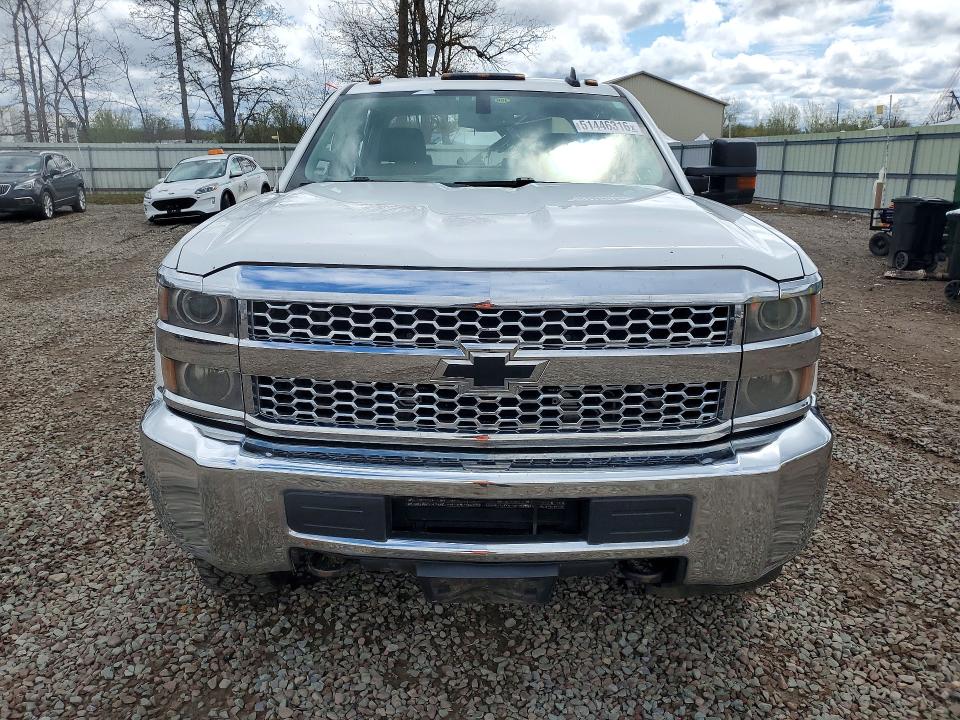 51446316 :رقم المزاد ، 1GC1KREGXKF103824 vin ، 2019 Chevrolet Silverado مزاد بيع