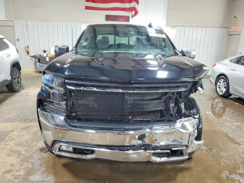 Продажа на аукционе авто 2019 Chevrolet Silverado, vin: 3GCUYGEDXKG138349, номер лота: 51762886
