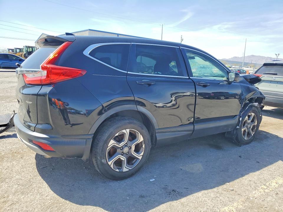 68063225 :رقم المزاد ، 7FARW1H86JE022243 vin ، 2018 Honda Cr-v Exl مزاد بيع
