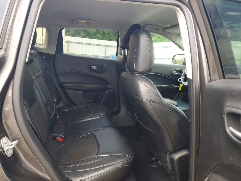 51836936 :رقم المزاد ، 3C4NJCBB4JT467963 vin ، 2018 Jeep Compass مزاد بيع