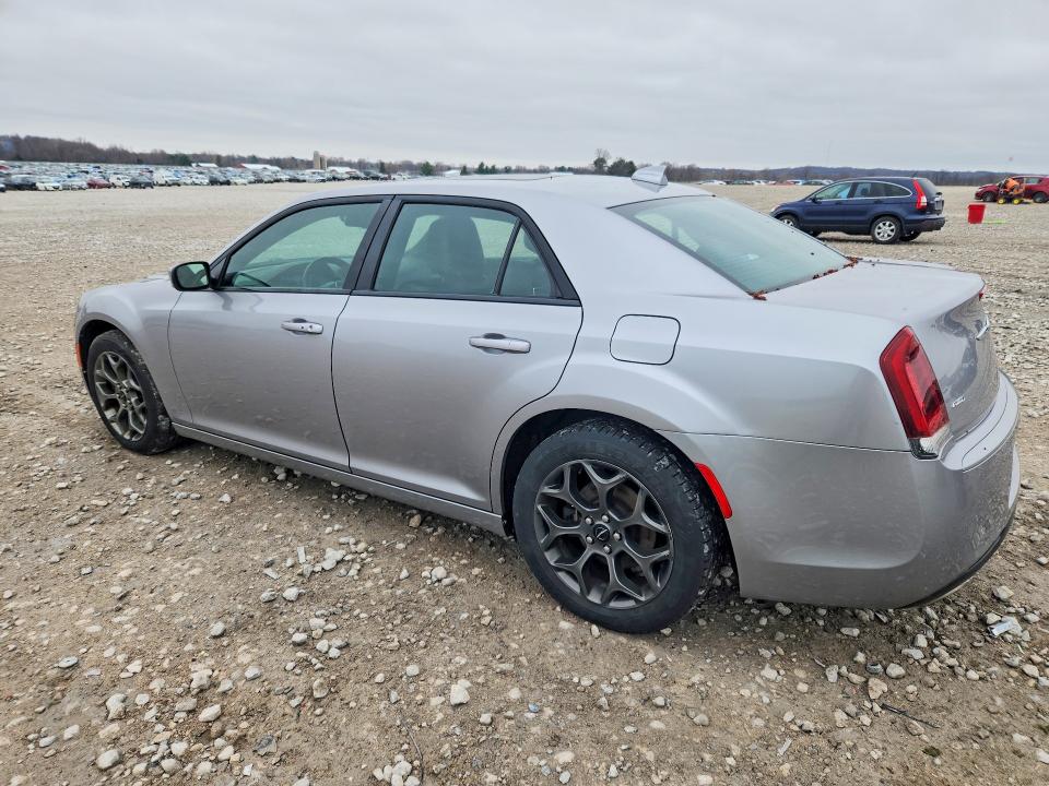 48284186 :رقم المزاد ، 2C3CCAGG1FH922671 vin ، 2015 Chrysler 300 مزاد بيع