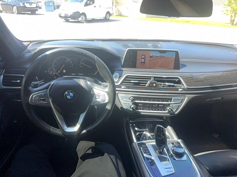 Продаж на аукціоні авто 2017 Bmw 750, vin: WBA7F0C3XHGM21856, номер лоту: 49498046