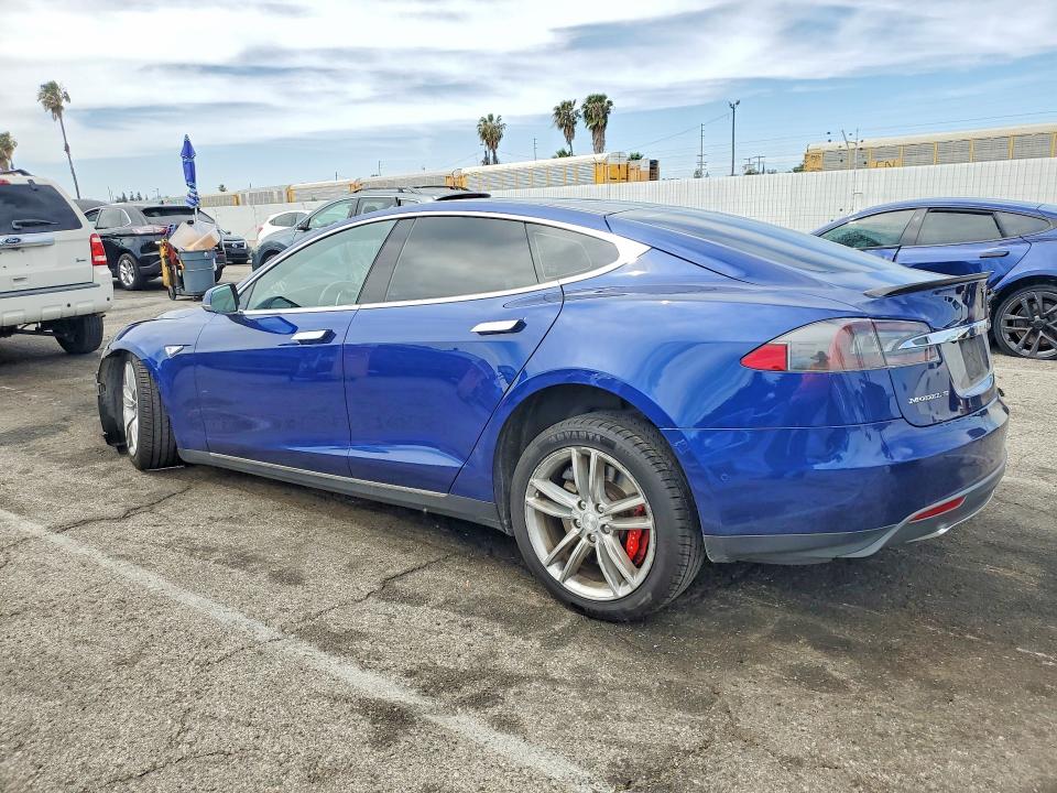 Продажа на аукционе авто 2016 Tesla Model S, vin: 5YJSA1E47GF131543, номер лота: 48708916