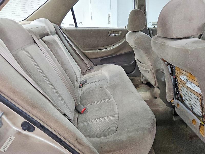 47966106 :رقم المزاد ، 1HGCG1644YA009235 vin ، 2000 Honda Accord مزاد بيع