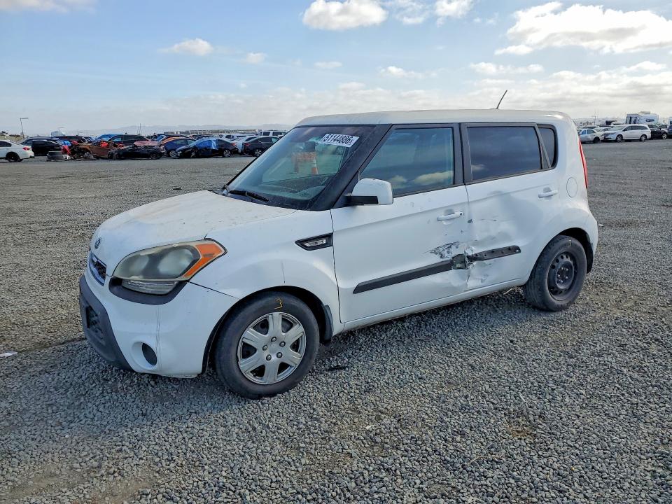 51144886 :رقم المزاد ، KNDJT2A52D7551531 vin ، 2013 Kia Soul مزاد بيع