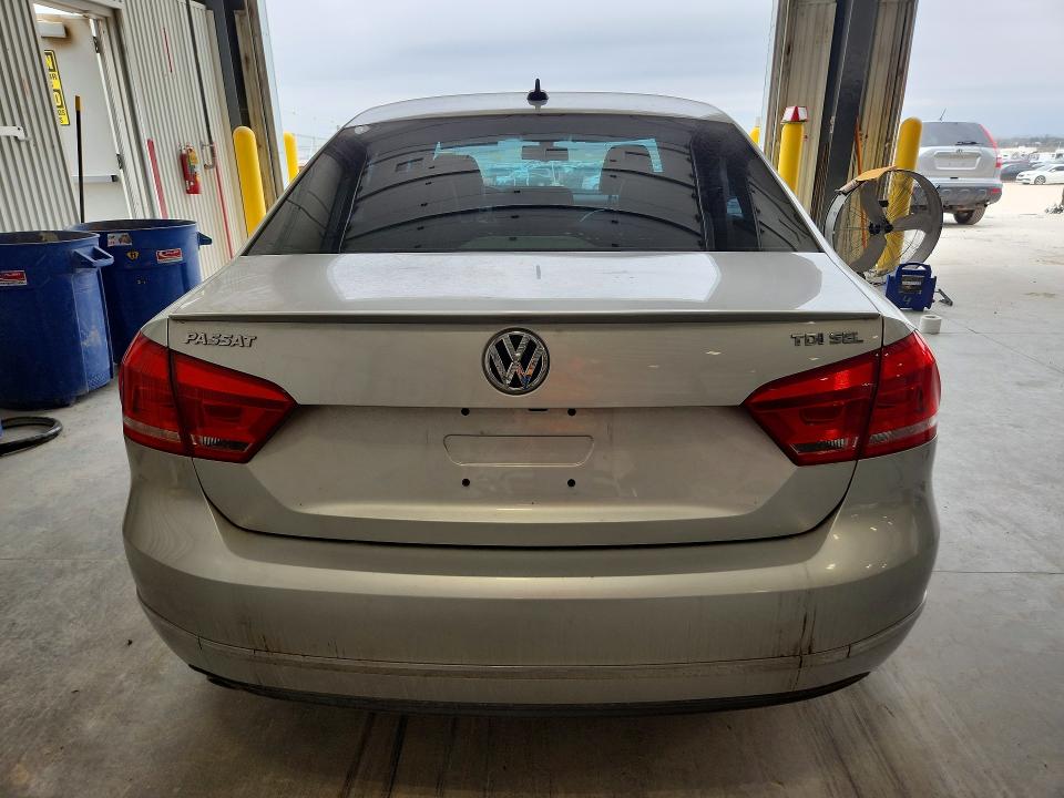 Продажа на аукционе авто 2014 Volkswagen Passat, vin: 1VWCN7A34EC069499, номер лота: 49995406