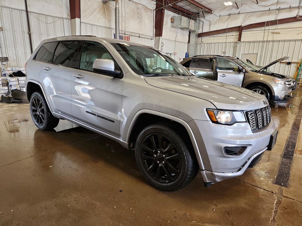 Продаж на аукціоні авто 2017 Jeep Grand Cherokee, vin: 1C4RJFAG9HC961922, номер лоту: 49652316