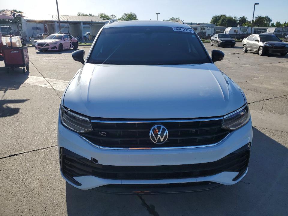 50247786 :رقم المزاد ، 3VV8B7AX7RM047040 vin ، 2024 Volkswagen Tiguan مزاد بيع