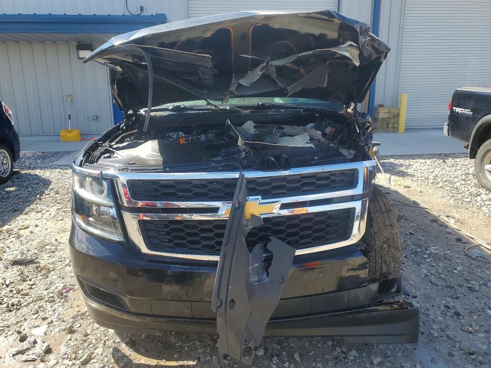 Продаж на аукціоні авто 2018 Chevrolet Tahoe, vin: 1GNSKBKC7JR172391, номер лоту: 47282366