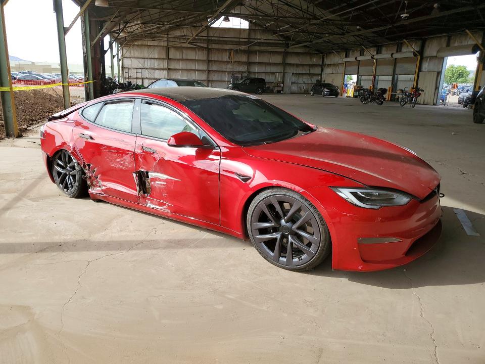 51334286 :رقم المزاد ، 5YJSA1E5XNF464616 vin ، 2022 Tesla Model S مزاد بيع
